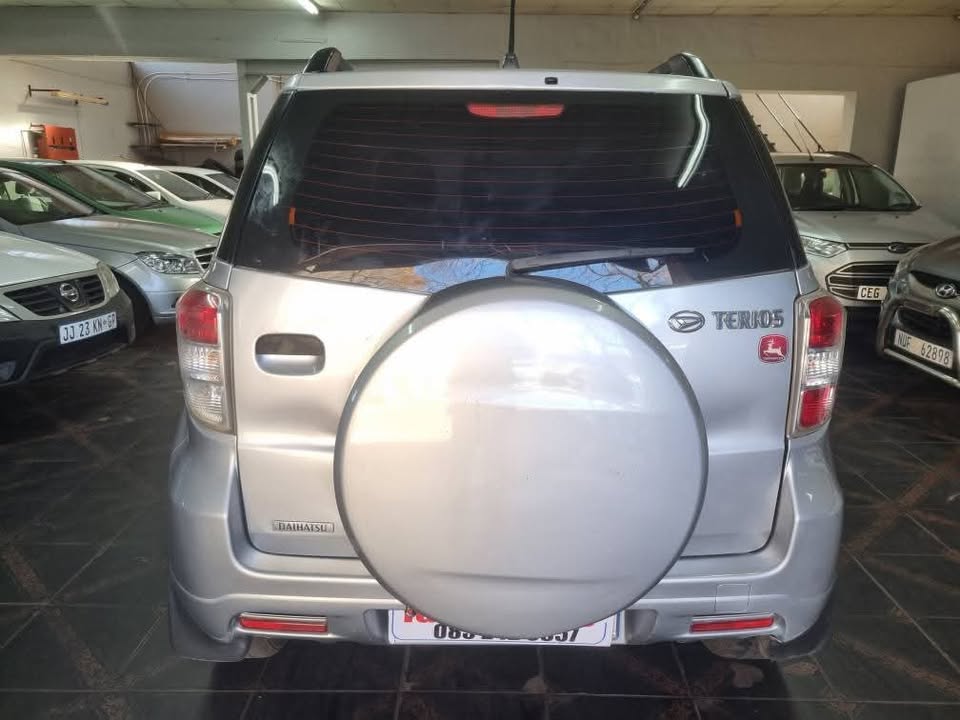 2010 Daihatsu Terios 1.5Manual 93000km R79500 Mechanically Perfect with FSH, Clothes Seat