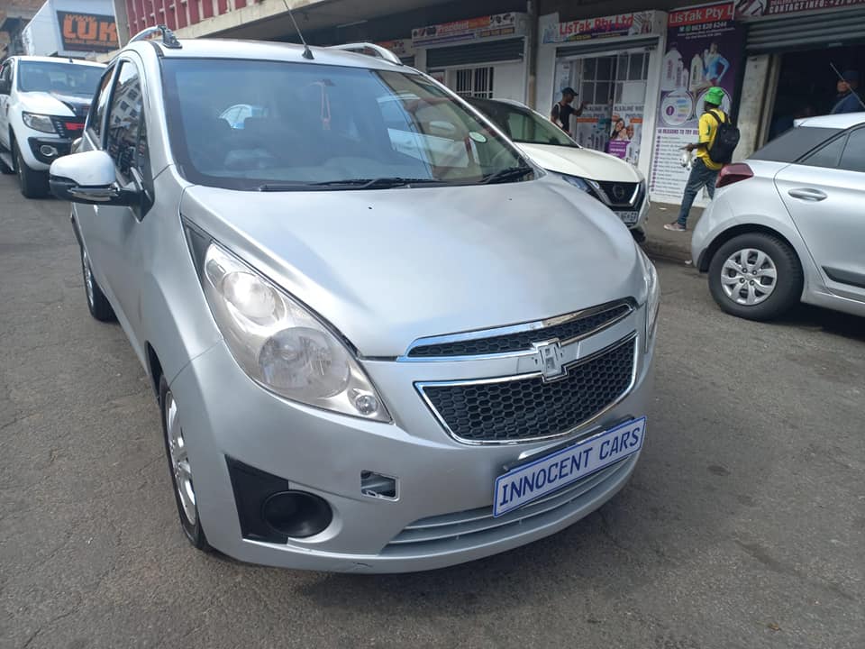 USED 2015 CHEVROLET SPARK 1.2 PETROL HATCHBACK, SILVER COLOUR, MILEAGE