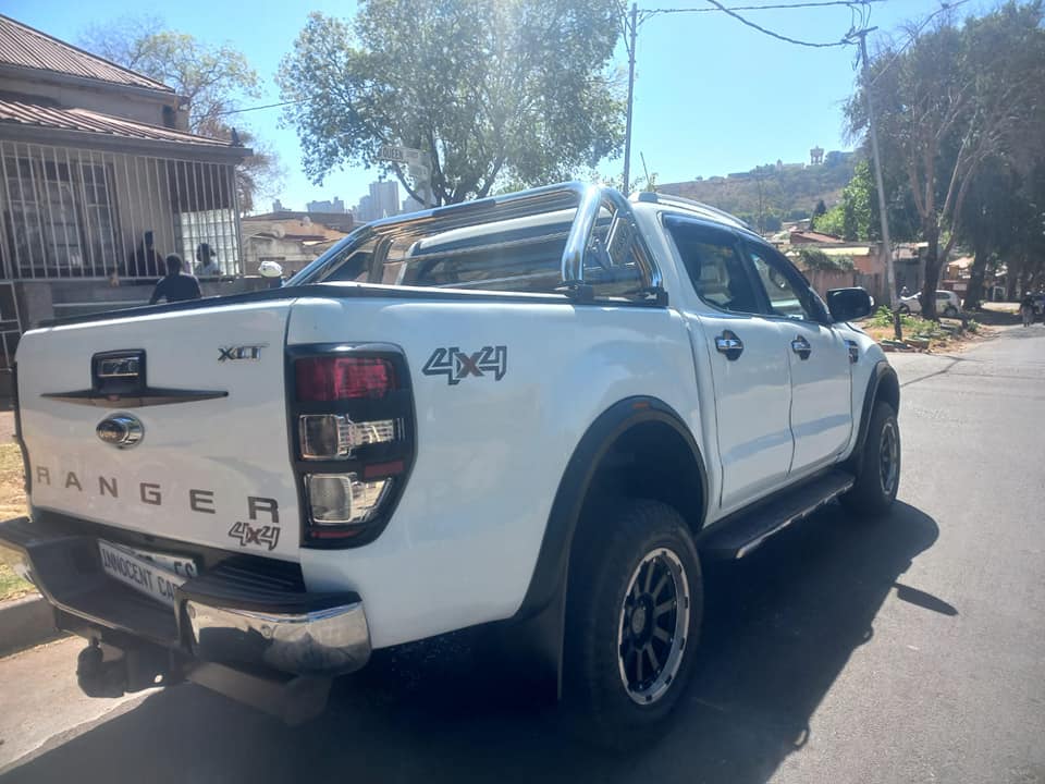 2017 FORD RANGER 3.2 XLT DIESEL, AUTOMATIC 4X4, WHITE COLOR, MILEAGE