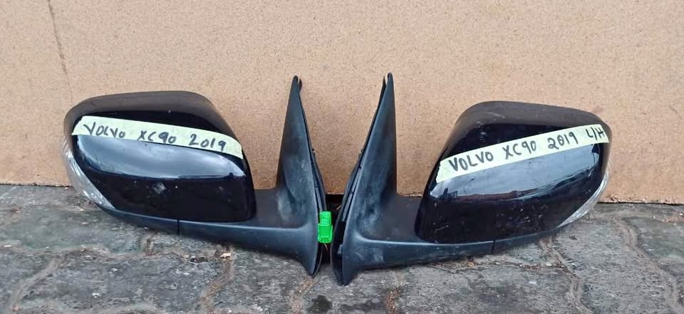 Volvo XC90 side mirrors 2019 - Private Seller Volvo XC90 side mirrors 2019 - Private Seller