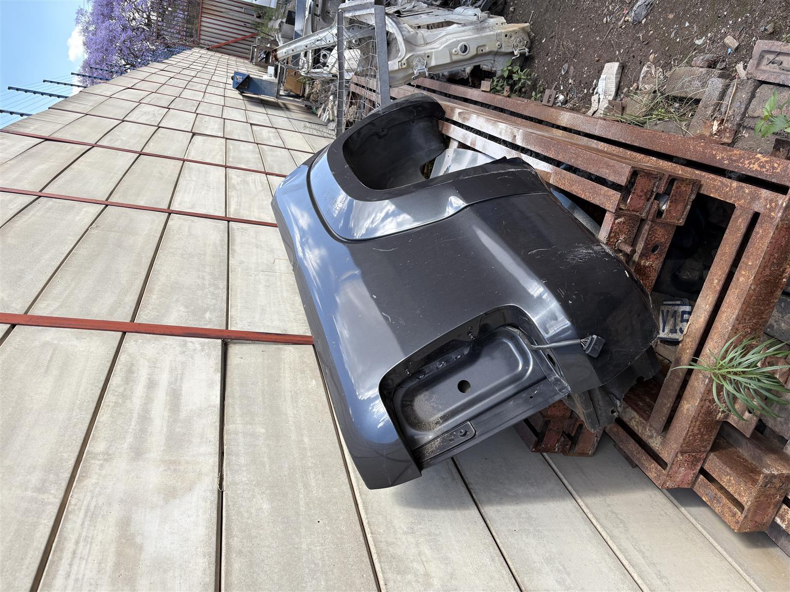 VW Amarok loading bin right side panel - Private Seller VW Amarok loading bin right side panel - Private Seller