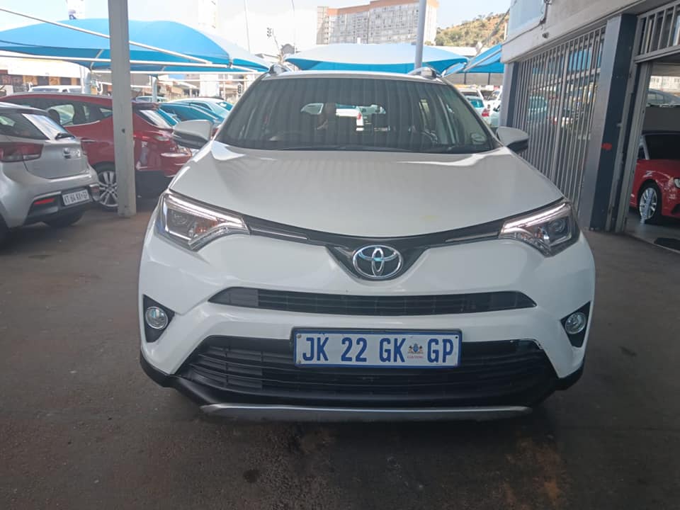 TOYOTA RAV4 2.0VX 2017
