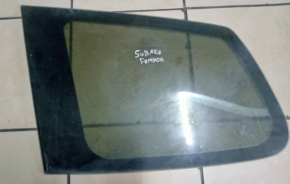Subaru Forester Left Rear ¼ Glass Subaru Forester Left Rear ¼ Glass