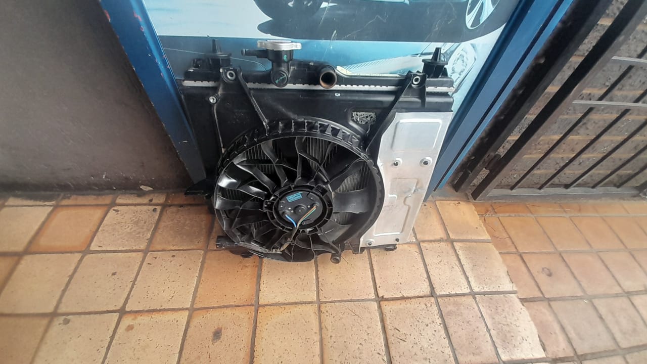 Suzuki Ignis radiator set for Sale! - Private Seller