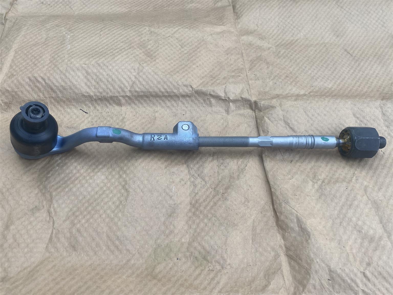 2018 BMW X5 F15 TIE ROD END RIGHT SIDE FOR SALE. BRAND NEW OEM 2018 BMW X5 F15 TIE ROD END RIGHT SIDE FOR SALE. BRAND NEW OEM