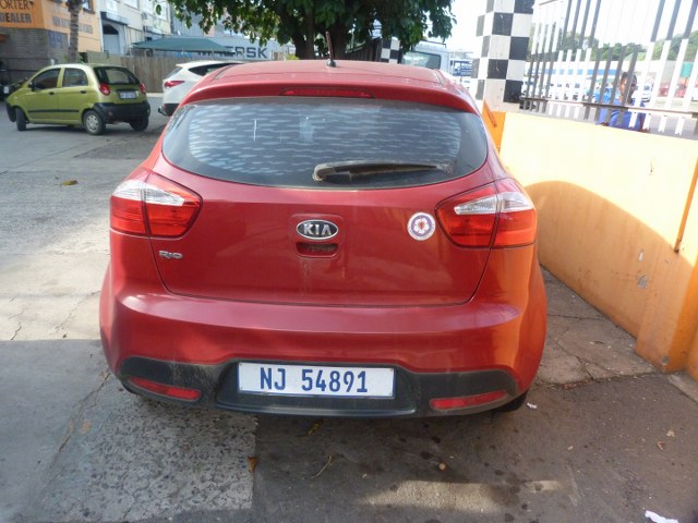 Stripping Now Kia Rio 2014 1.4 Manual - Private Seller Stripping Now Kia Rio 2014 1.4 Manual - Private Seller