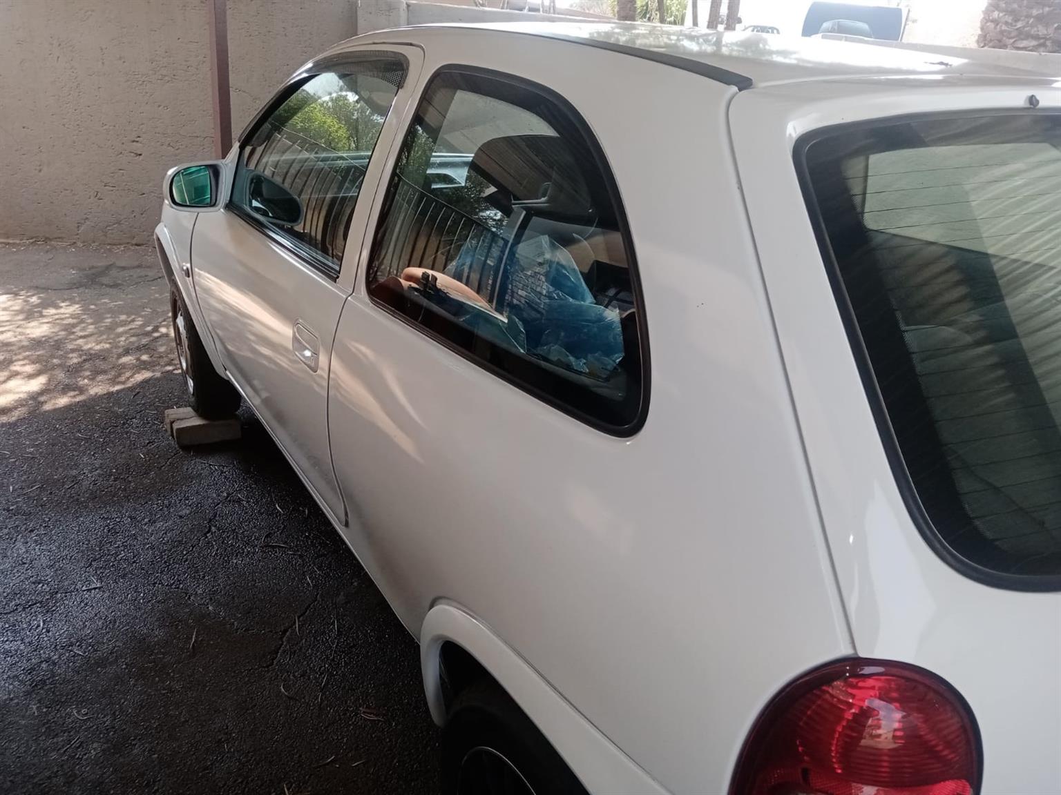 Used 2004 Opel Corsa Lite 1.4i - Private Seller Used 2004 Opel Corsa Lite 1.4i - Private Seller