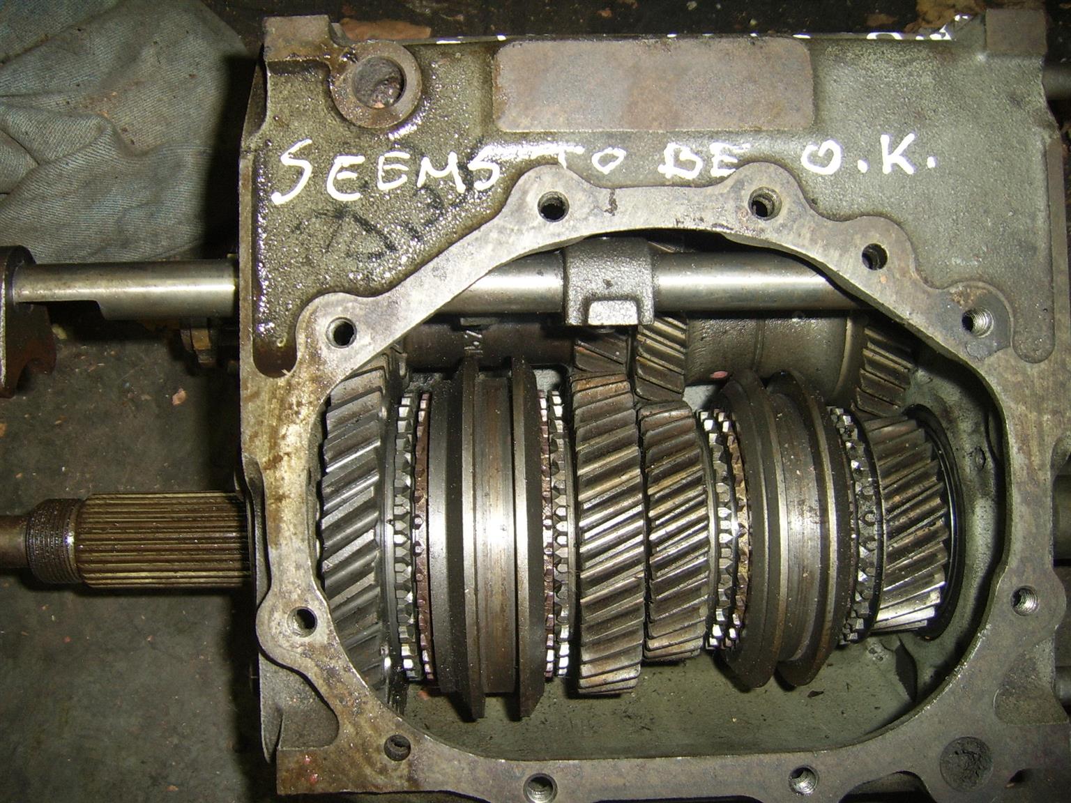 Mercedes 280e various Spares