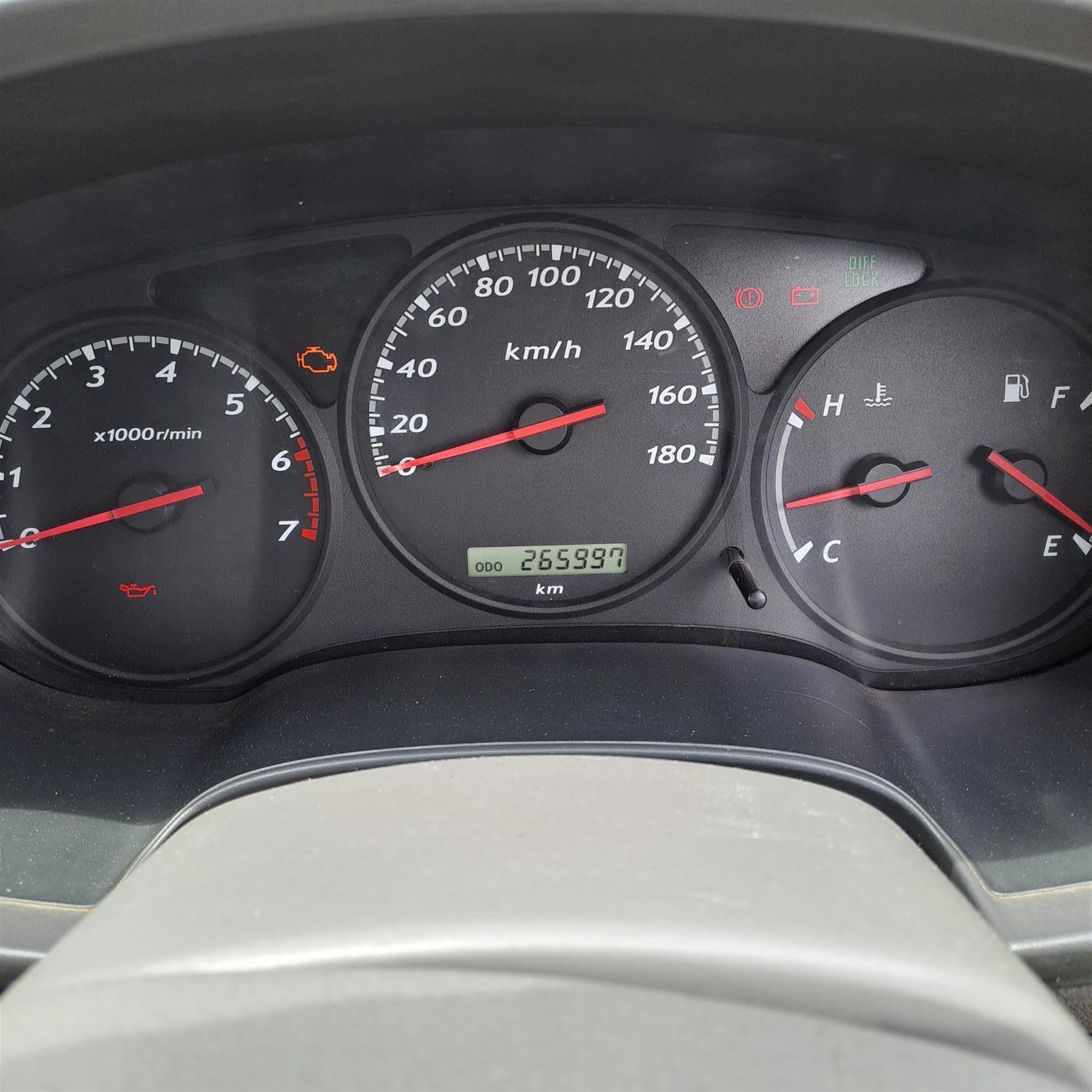 Used 2006 Isuzu KB 240 double cab LE - Private Seller Used 2006 Isuzu KB 240 double cab LE - Private Seller