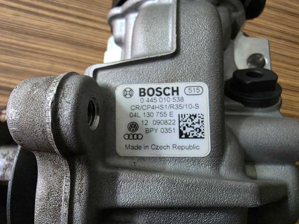 AUDI 2.0 DIESEL HIGH PRESSURE PUMP - Private Seller