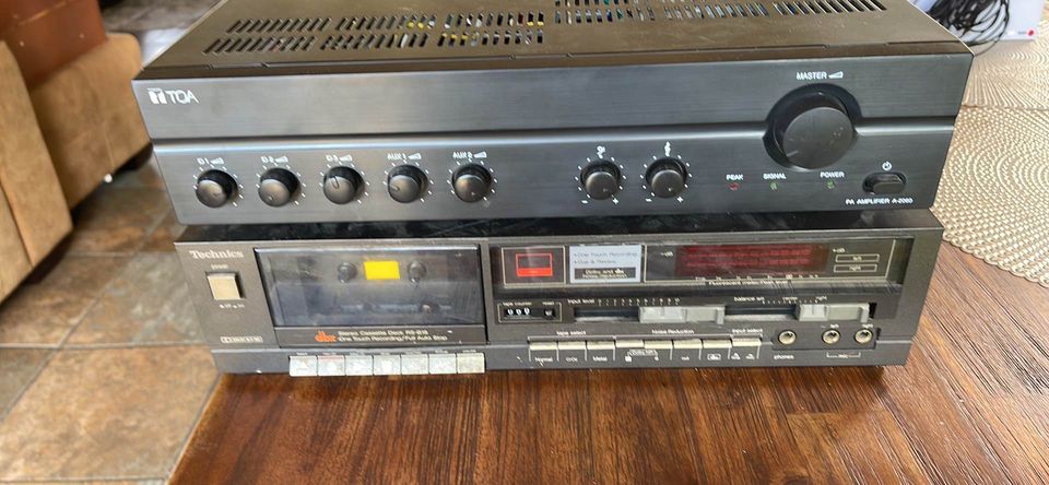 TOA amplifier A2060 TOA amplifier A2060