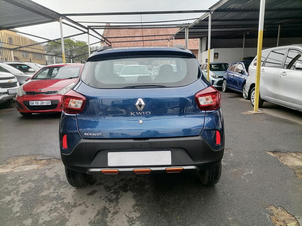 2022 Renault Climber 1.0 with a Service book and spare key Reserves camera and Sensor