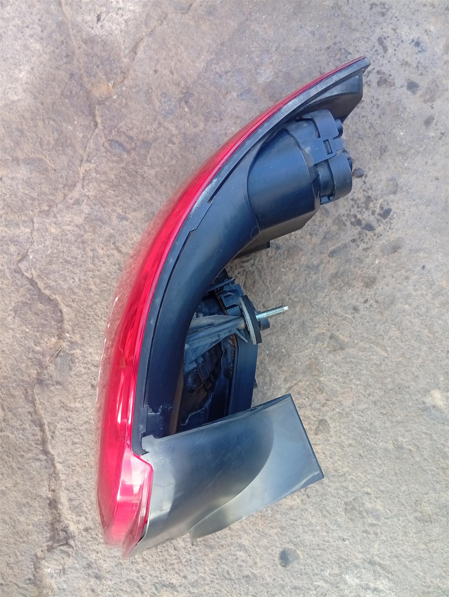 Fiat linea left tail light for sale - Private Seller Fiat linea left tail light for sale - Private Seller