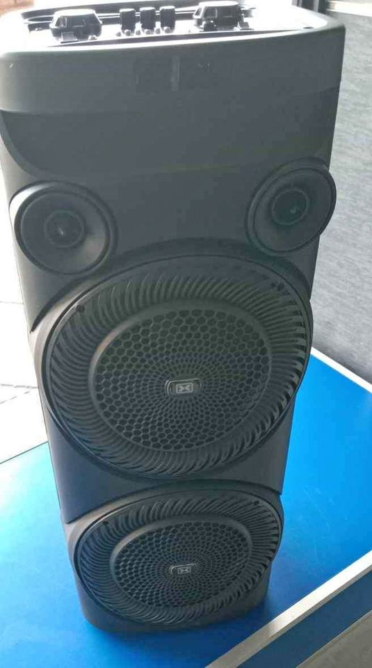 Dixon bass speaker