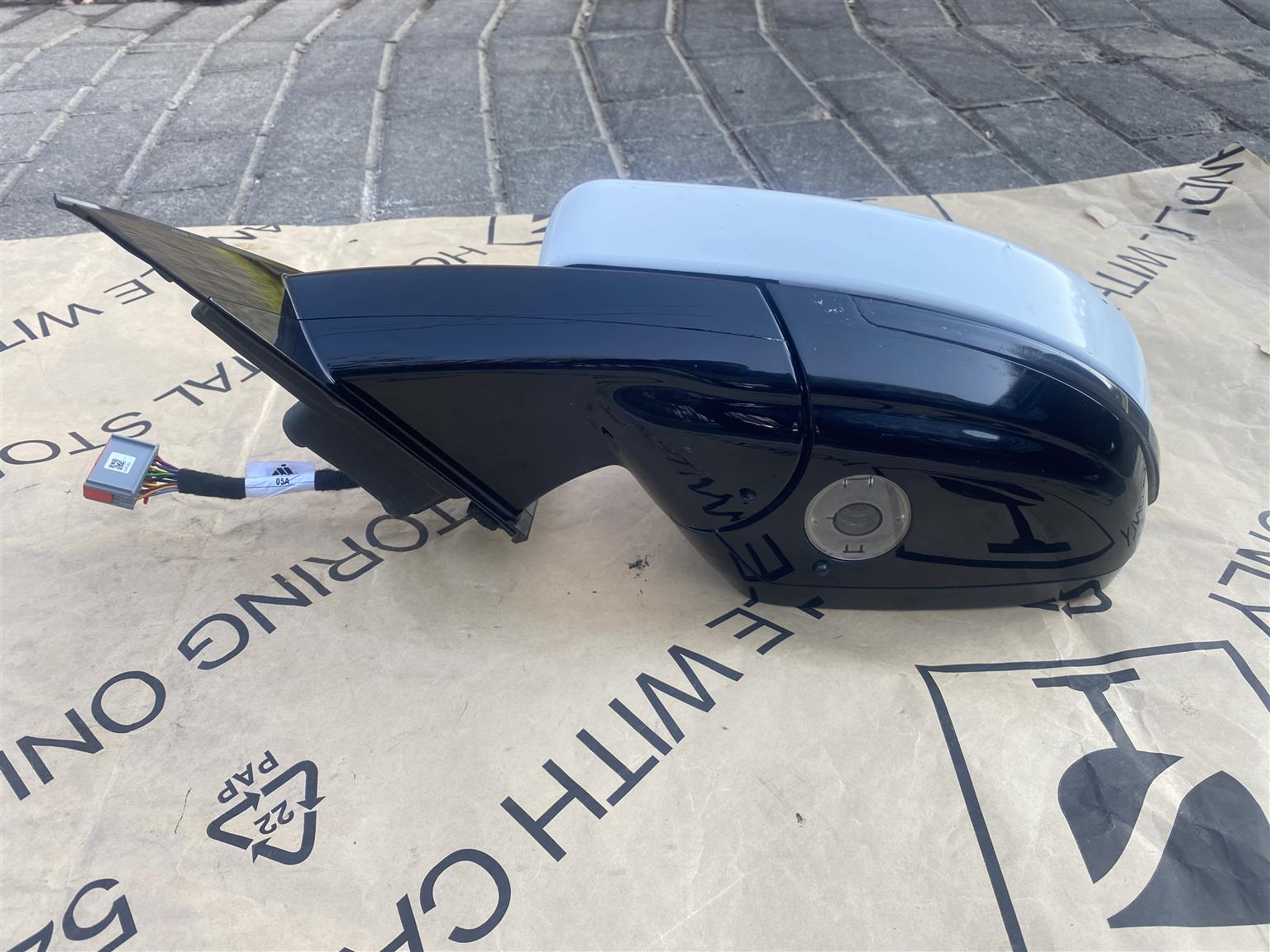 2022 RANGE ROVER VELAR ELECTRONIC HEATED WITH CAMERA DOOR MIRROR LEFT FOR SALE