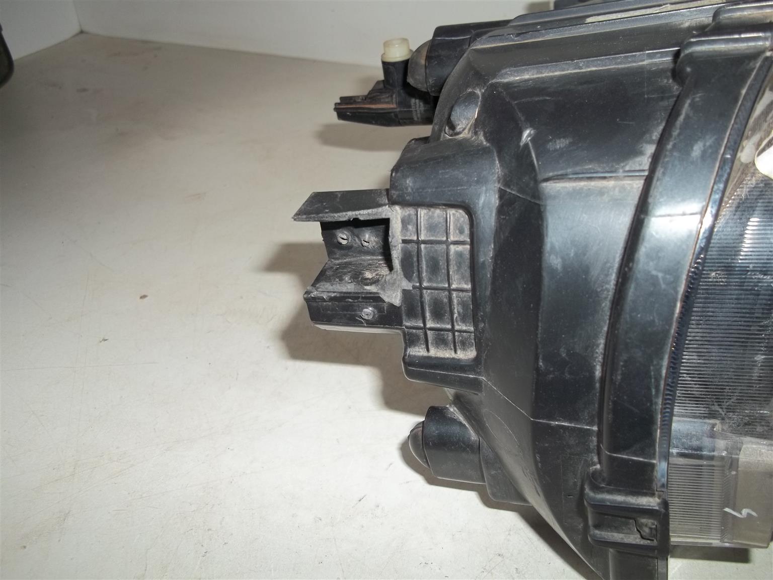 Renault Kwid '20+ L&R headlights (2 x Pairs) - Private Seller Renault Kwid '20+ L&R headlights (2 x Pairs) - Private Seller
