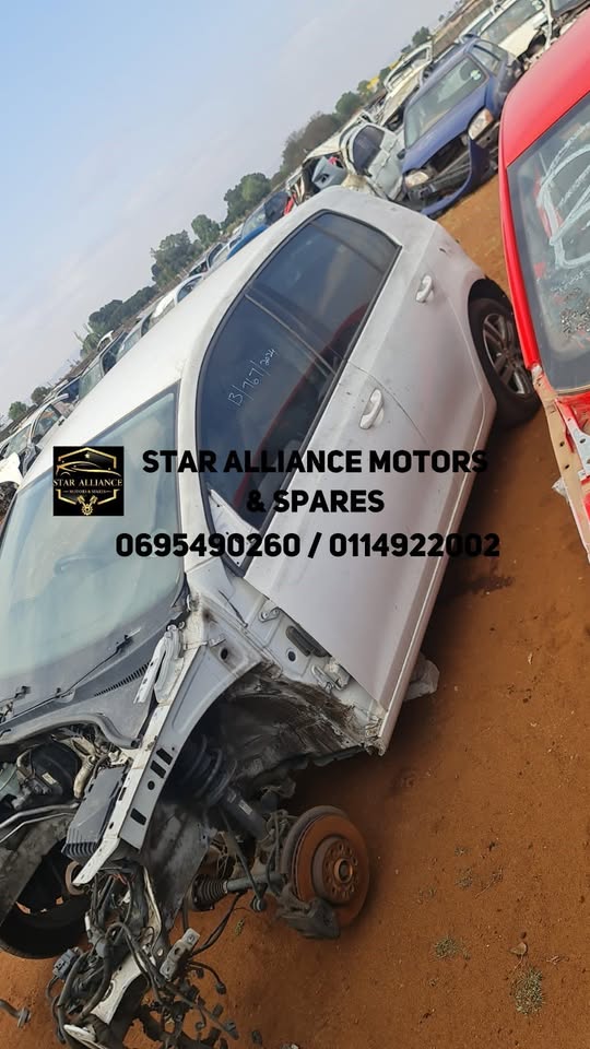 VW GOLF 6 1.6TDI DSG 2011 STRIPPING FOR SPARES - Private Seller