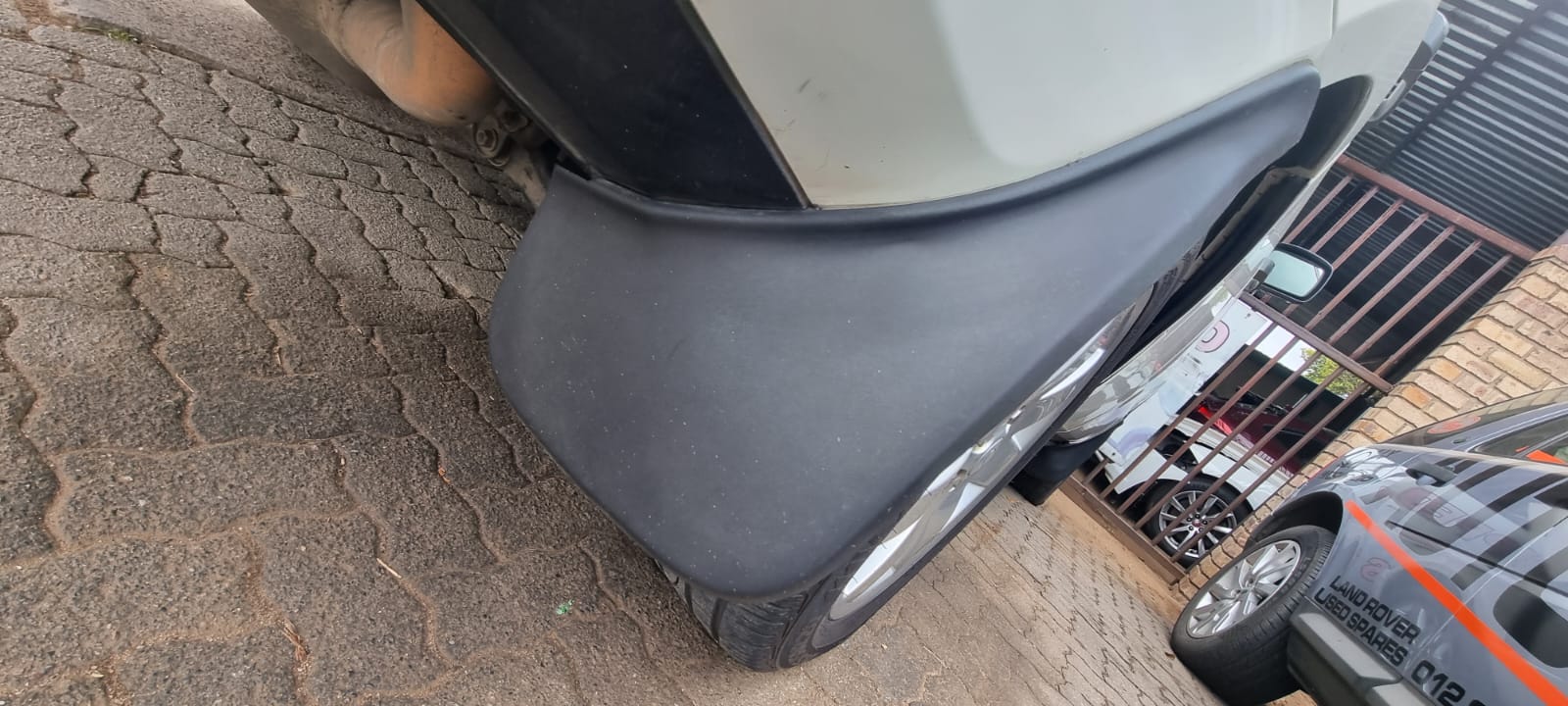 2008 Range Rover Vogue 3.6l V8 Mudflaps for sale