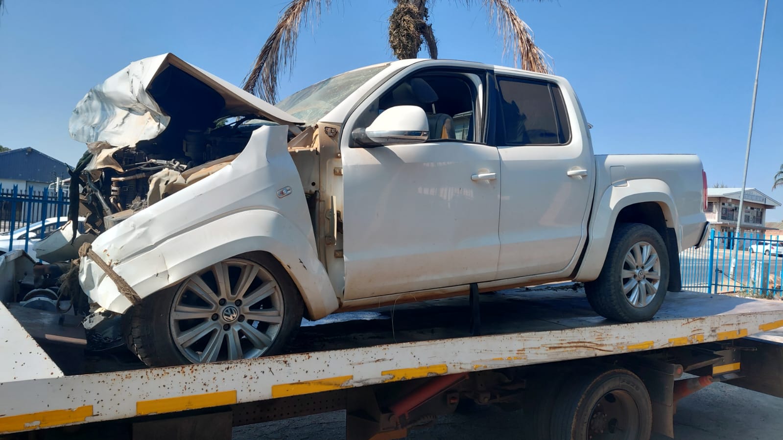2014 VW AMAROK 2.0 BIO TURBO (CSH) BAKKIE STRIPPING FOR SPARES - Private Seller 2014 VW AMAROK 2.0 BIO TURBO (CSH) BAKKIE STRIPPING FOR SPARES - Private Seller