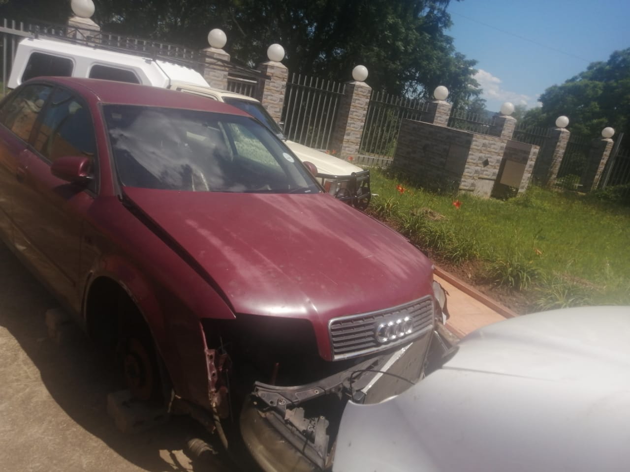Audi A4 b6 1.9 tdi for spares - Private Seller