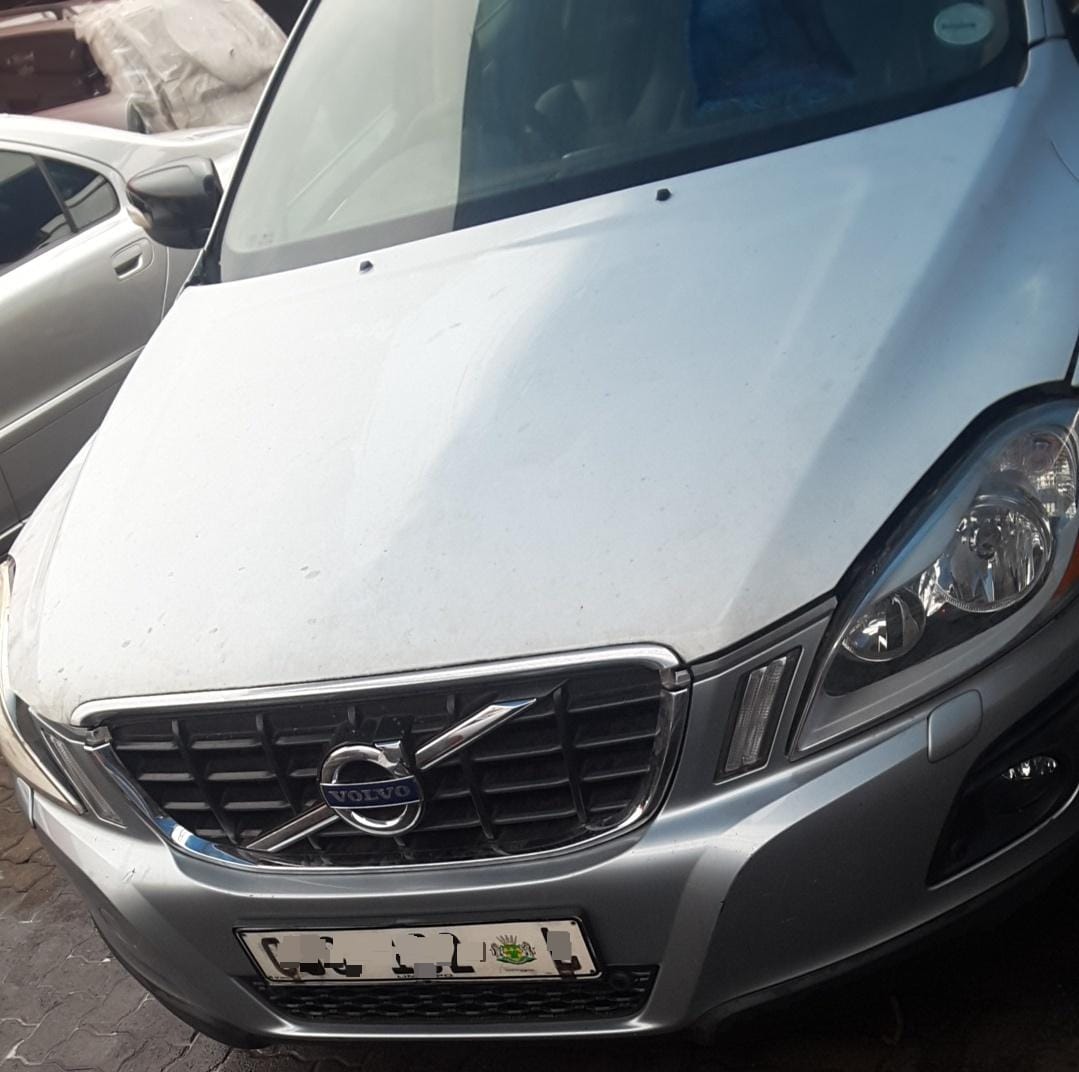 Volvo XC60 2011 Front Parts for sale - Private Seller