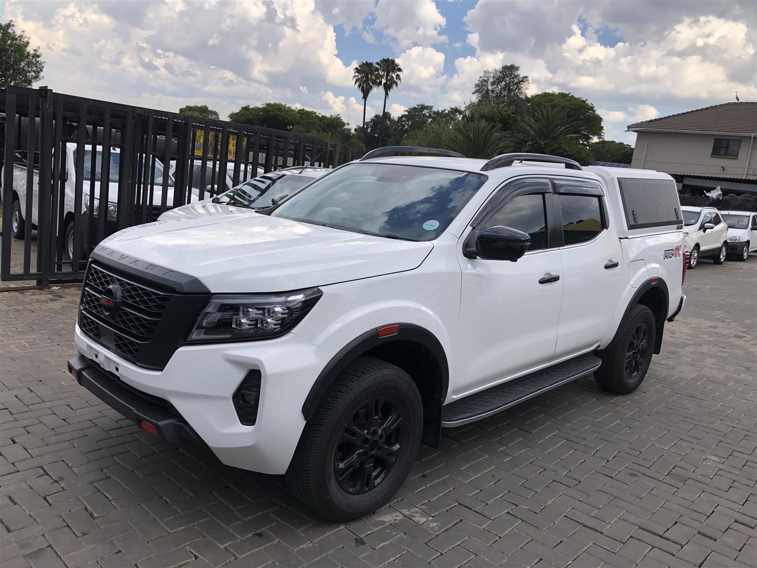 Used 2023 Nissan Navara 2.5dCi double cab 4x4 LE auto - Private Seller Used 2023 Nissan Navara 2.5dCi double cab 4x4 LE auto - Private Seller