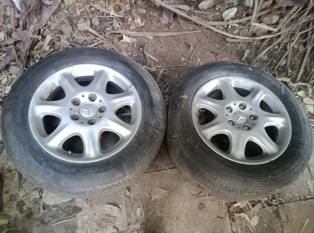 Mercedes 16" Mags x4 - Private Seller