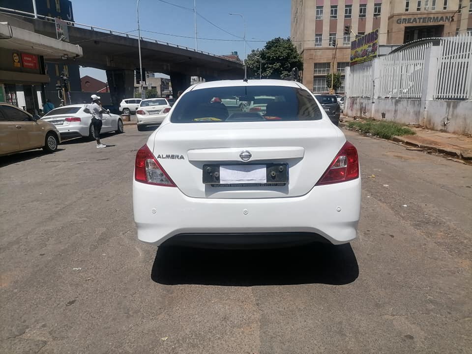 2018 Nissan Almeria 1.5 Sedan