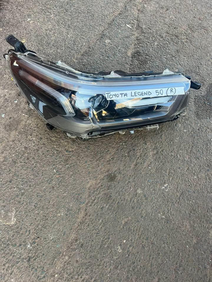 Toyota Hilux Legend 50 LED headlight - Private Seller Toyota Hilux Legend 50 LED headlight - Private Seller