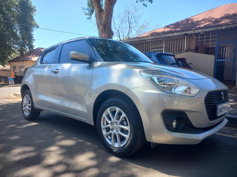 2020 SUZUKI SWIFT 1.2 PETROL, AUTOMATIC, SILVER COLOR, MILEAGE 61000KMS KEYLESS