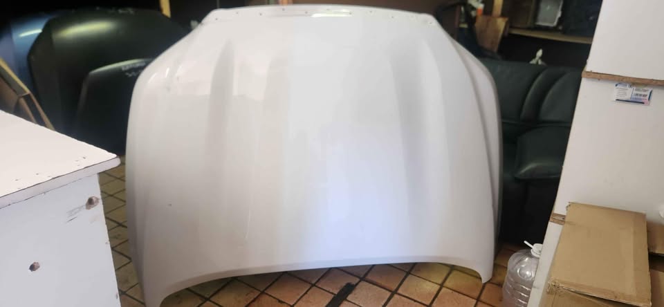 Nissan navara Bonnet New shape for sale - Private Seller Nissan navara Bonnet New shape for sale - Private Seller