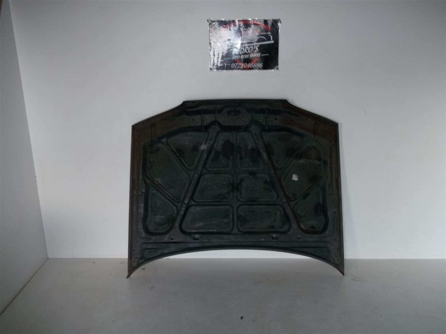 Hyundai Accent Bonnet - Private Seller Hyundai Accent Bonnet - Private Seller