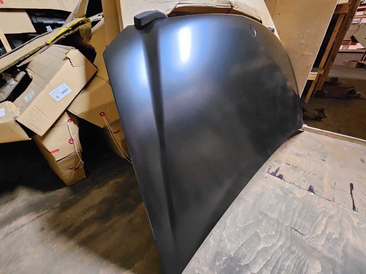 NEW MERCEDES W639 115-116 BONNET - Private Seller
