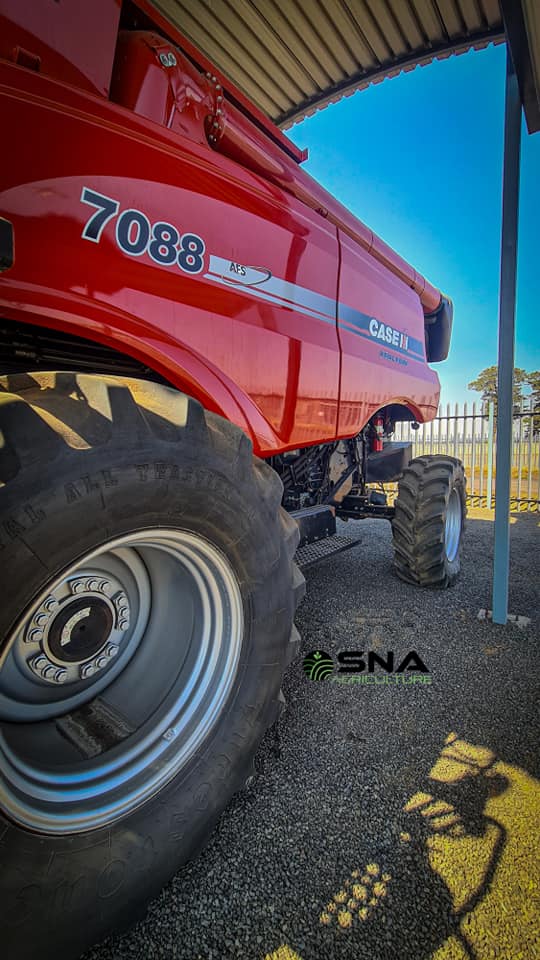 Case 7088 Harvester | Junk Mail Marketplace