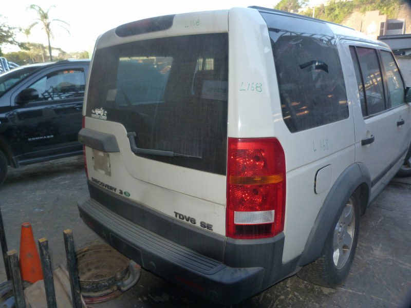 Land Rover Discovery 3 Td V6 SE AT White - 2006 STRIPPING FOR SPARES - Private Seller Land Rover Discovery 3 Td V6 SE AT White - 2006 STRIPPING FOR SPARES - Private Seller