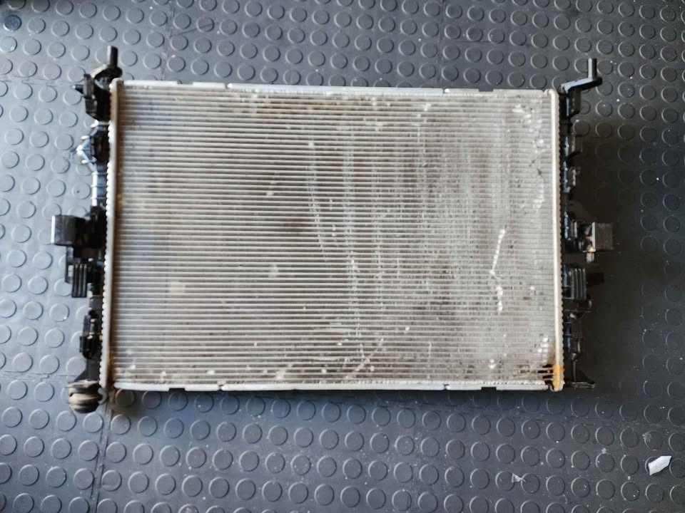 FORD FOCUS ST MK3 RADIATOR- OEM 2.0 ECOBOOST