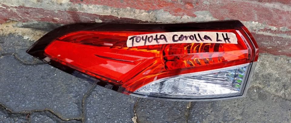 Toyota Corolla Cross taillight - Private Seller Toyota Corolla Cross taillight - Private Seller