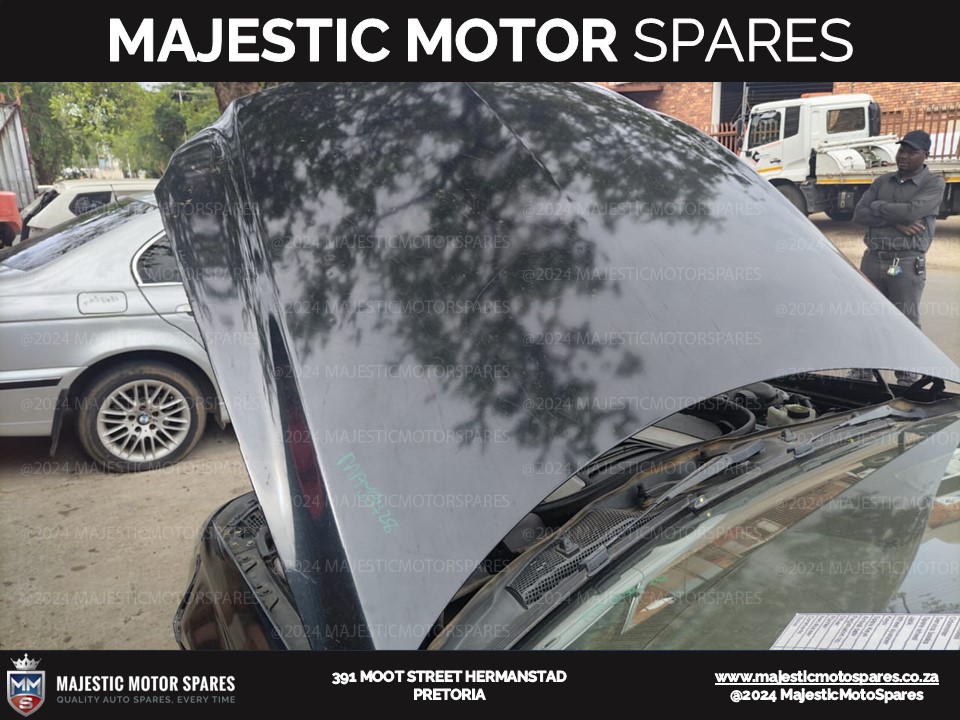 2014 mercedes cls 350 bluetec w218 bonnet for sale - Private Seller