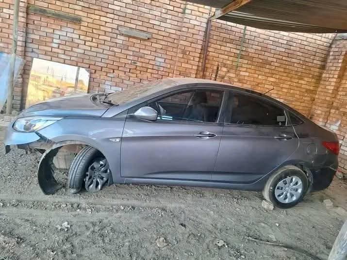 2017 HYUNDAI ACCENT 1.6 AUTOMATIC STRIPPING FOR PARTS - Private Seller 2017 HYUNDAI ACCENT 1.6 AUTOMATIC STRIPPING FOR PARTS - Private Seller