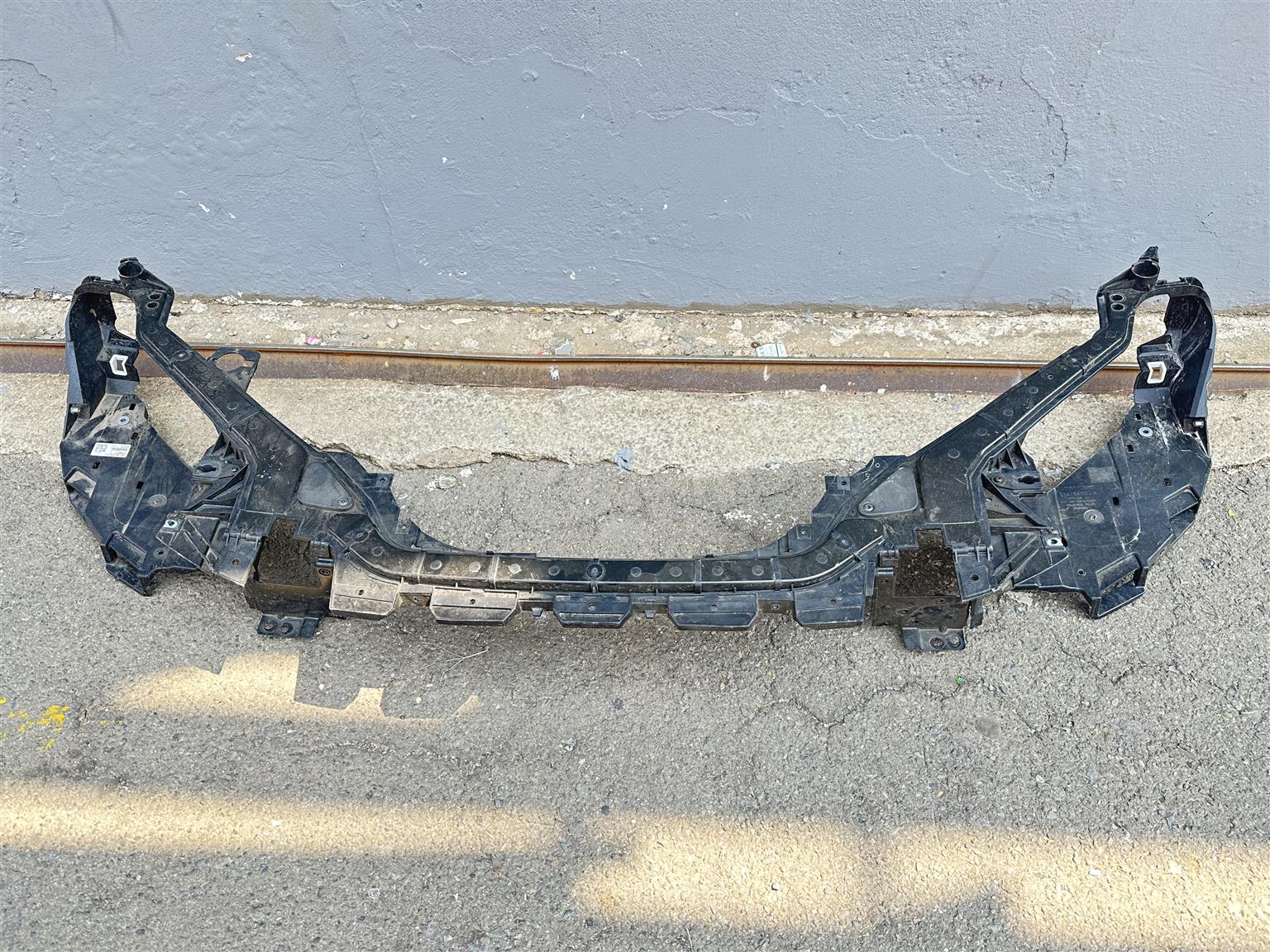 Volvo V40 Cradle - Private Seller Volvo V40 Cradle - Private Seller