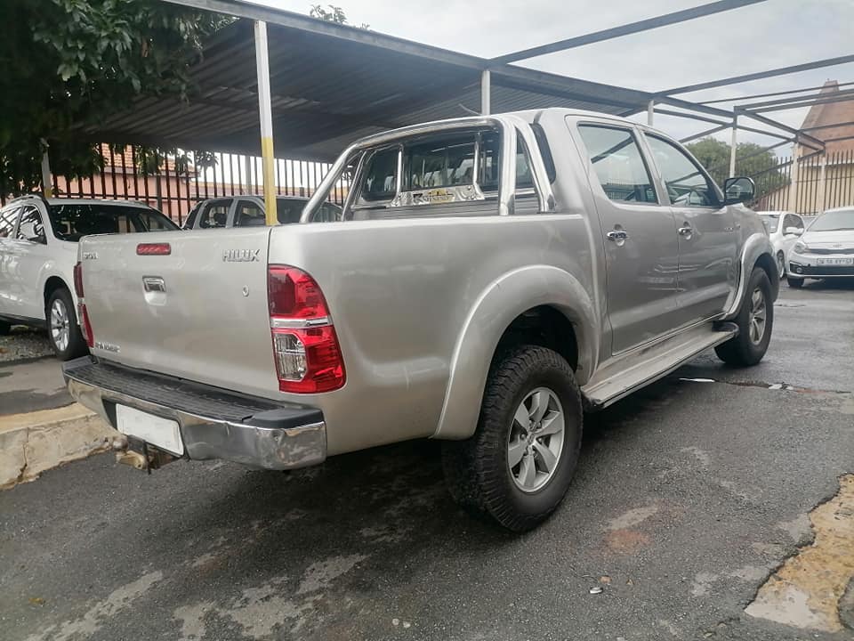 2006 Toyota Hilux 3.0 D4D 4x2 Double Cab Automatic