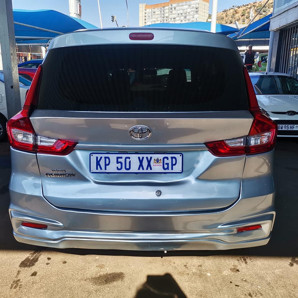 2022 TOYOTA RUMION 1.5 7 SEATERS BLUE COLOR MANUEL PETROL
