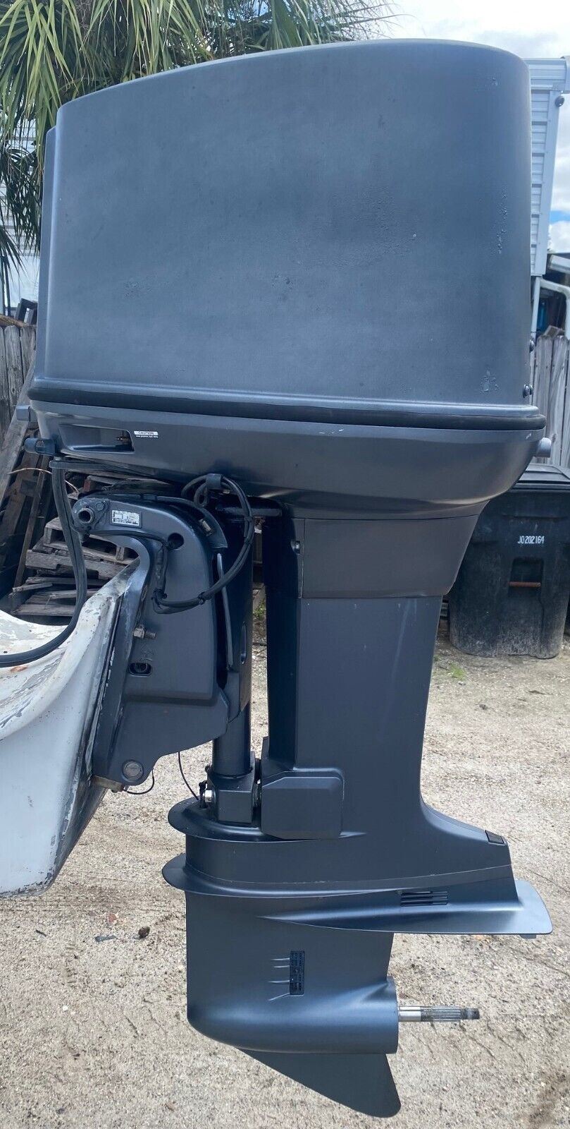 1999 Yamaha 150 HP Carbureted 25” Outboard Motor 1999 Yamaha 150 HP Carbureted 25” Outboard Motor