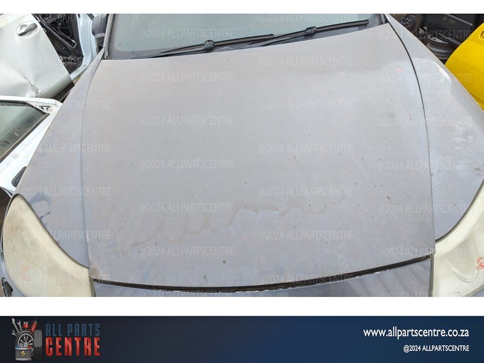 Porsche Cayenne 3.0 2008 bonnet - Private Seller Porsche Cayenne 3.0 2008 bonnet - Private Seller