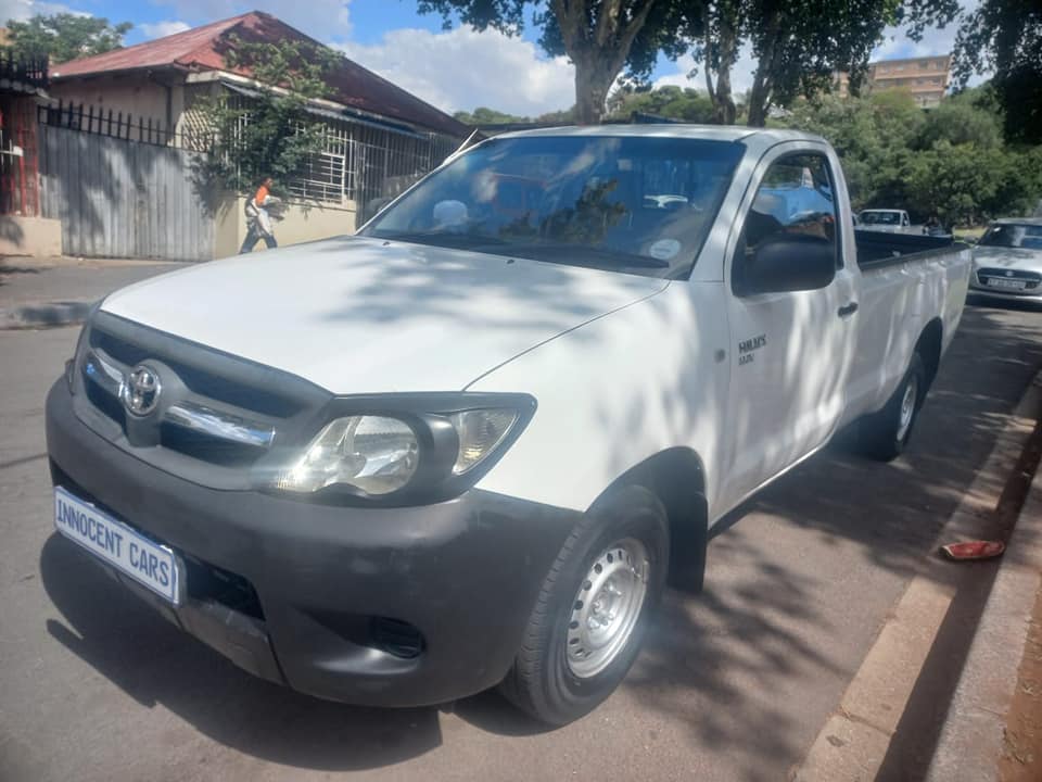 2006 TOYOTA HILUX S-CAB 2.0 VVTI PETROL, MANUAL, WHITE COLOR