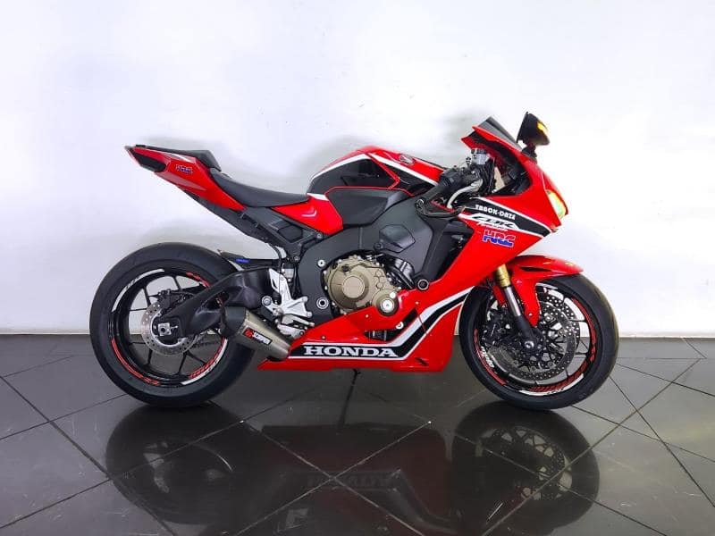 Used Honda CBR1000RR - Private Seller Used Honda CBR1000RR - Private Seller
