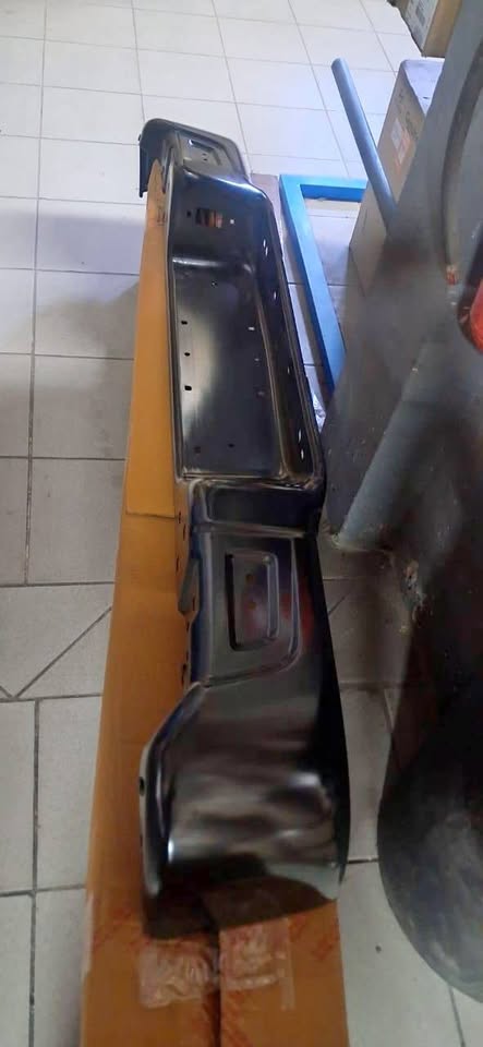 Mahindra Scopia raer bumper steel - Private Seller Mahindra Scopia raer bumper steel - Private Seller