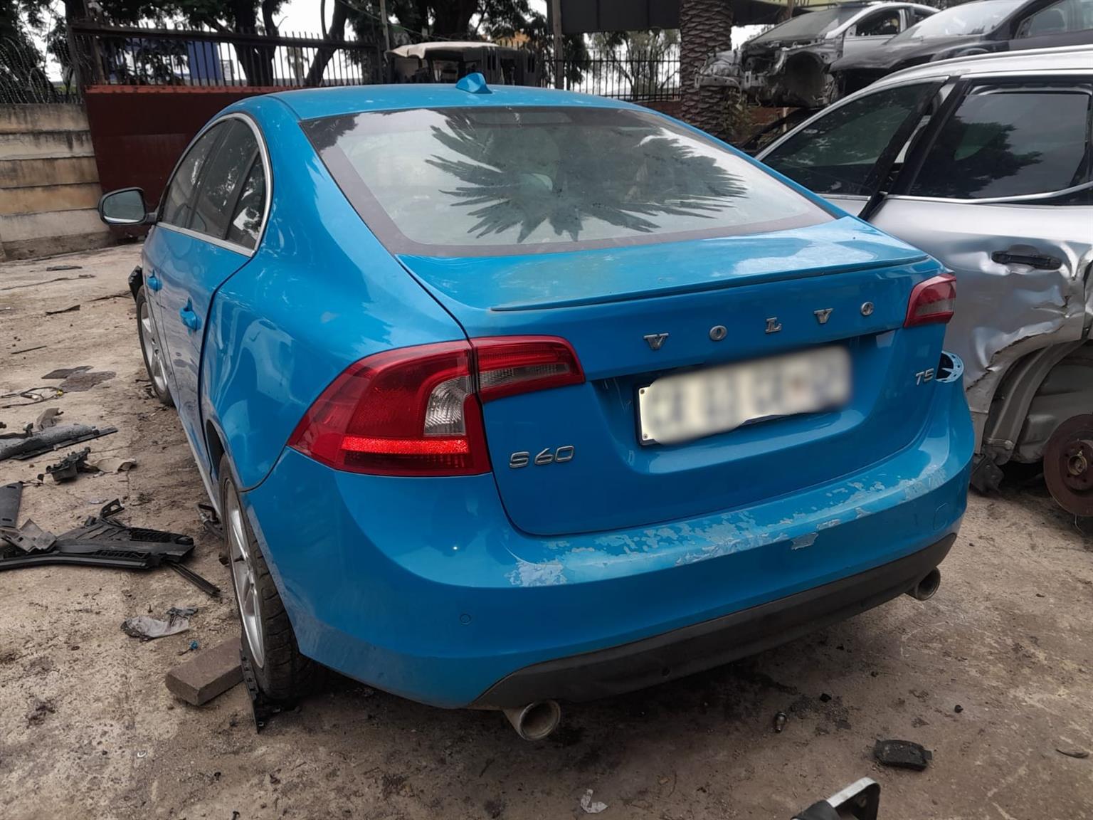 2012 VOLVO S60 T5 2.0 FOR STRIPPING - Private Seller 2012 VOLVO S60 T5 2.0 FOR STRIPPING - Private Seller