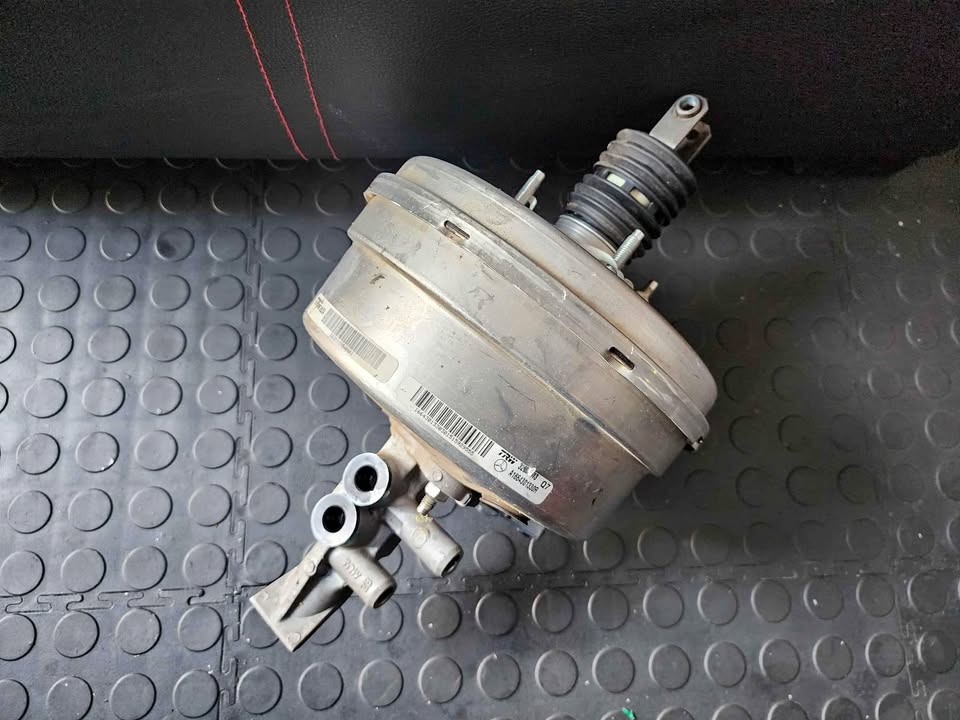 MERCEDES W166 BRAKE BOOSTER + MASTER