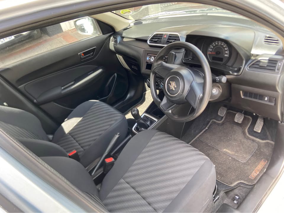 2024 SUZUKI DZIRE 5000km Manual 1.4